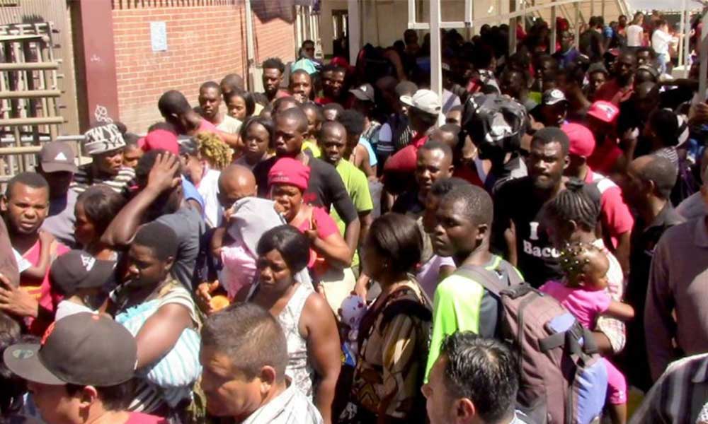 Más de 3 mil haitianos en Tijuana buscan asilo en EU