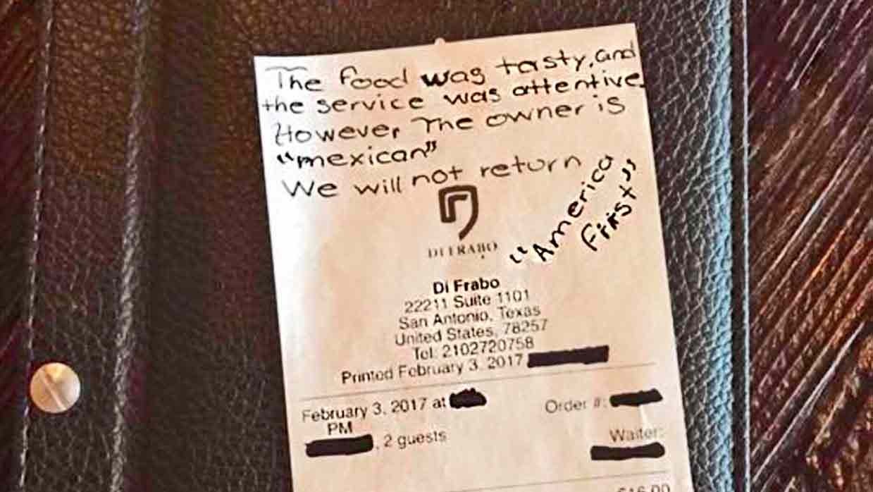 Dejan mensaje de odio a dueño de restaurante por ser Mexicano