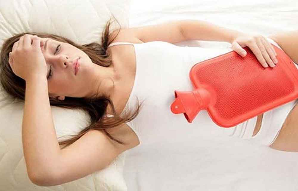 Cólicos menstruales, comunes en adolescentes: IMSS