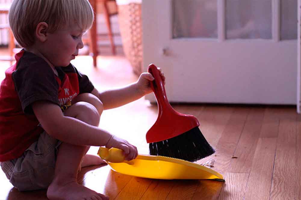 Los niños que realizan tareas domésticas son más exitosos