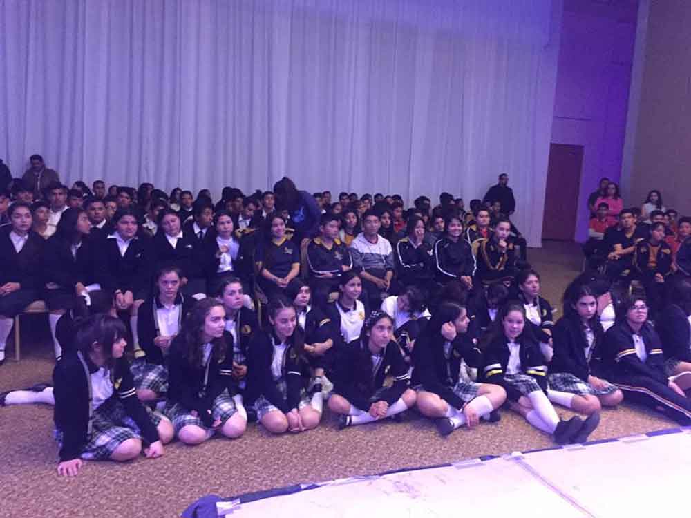 Participan alumnos de secundaria en Expo Prepas 2017