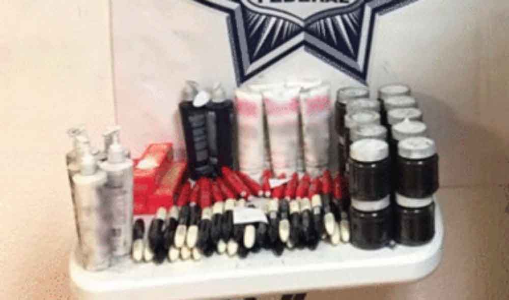 En productos de belleza transportaban 15 kilos de cocaína líquida en Tijuana