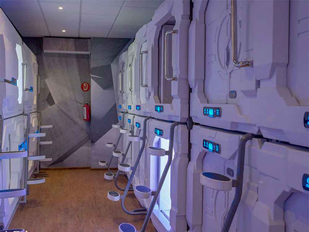En este hotel de México puedes dormir en una cápsula inteligente