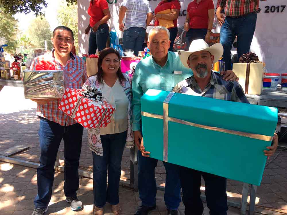 Celebra Ayuntamiento de Tecate a los empleados del Departamento de Limpia