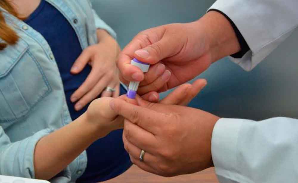 Exhortan a embarazadas a realizarse pruebas para la detección de VIH y Sífilis