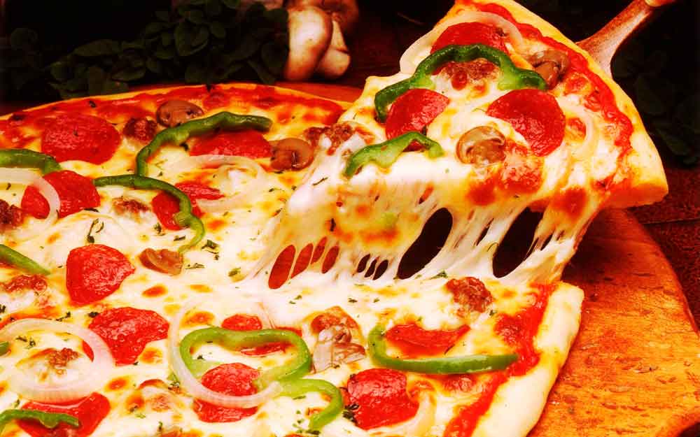 Te decimos las razones por las que no debes comer pizza muy seguido