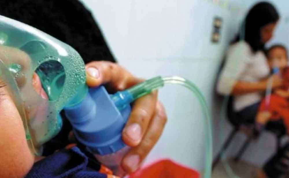 Mueren dos niños por brote de enfermedad respiratoria
