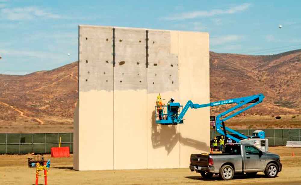 Van 5 prototipos de muro construidos en frontera con Tijuana