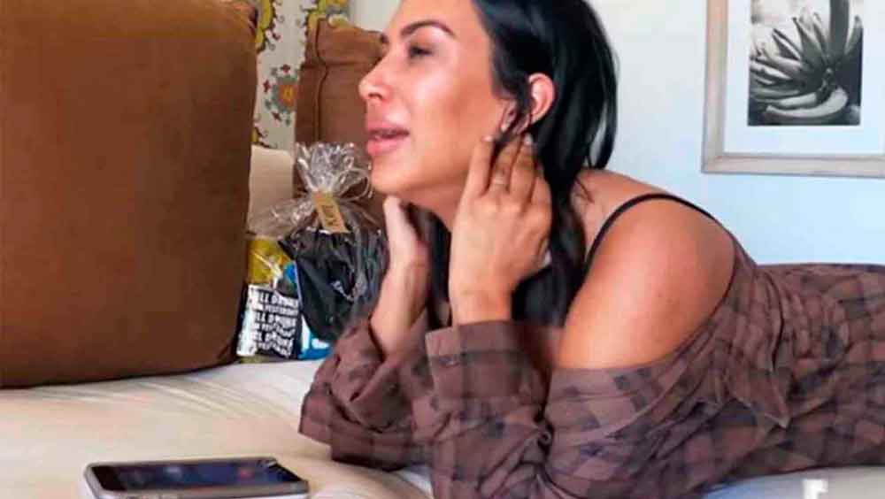 Kim Kardashian llora desconsolada por temor a ser asaltada en México