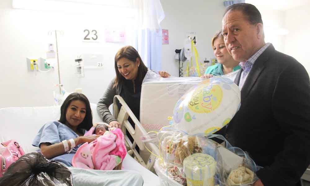 Isela, Kimberly y Esther, las primeras bebés que nacieron en Año Nuevo en Tecate
