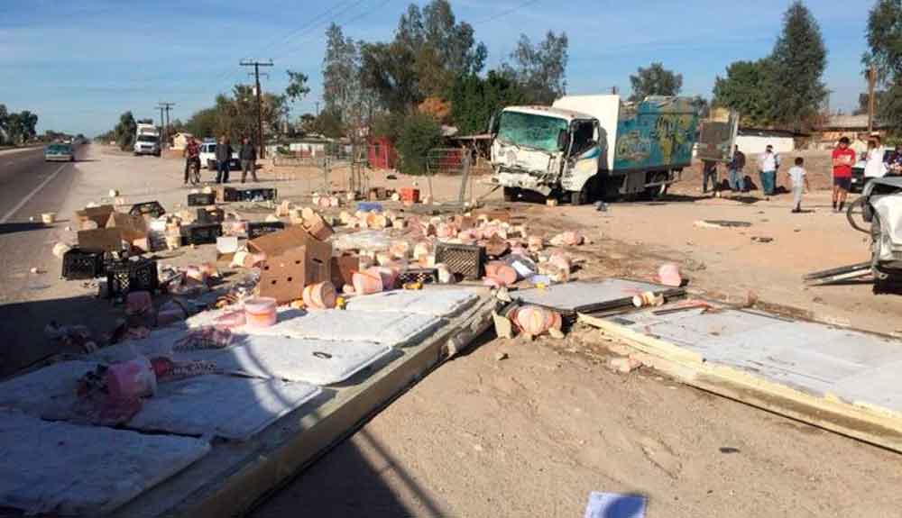 Fatal accidente cobra la vida de 3 personas en carretera de Baja California