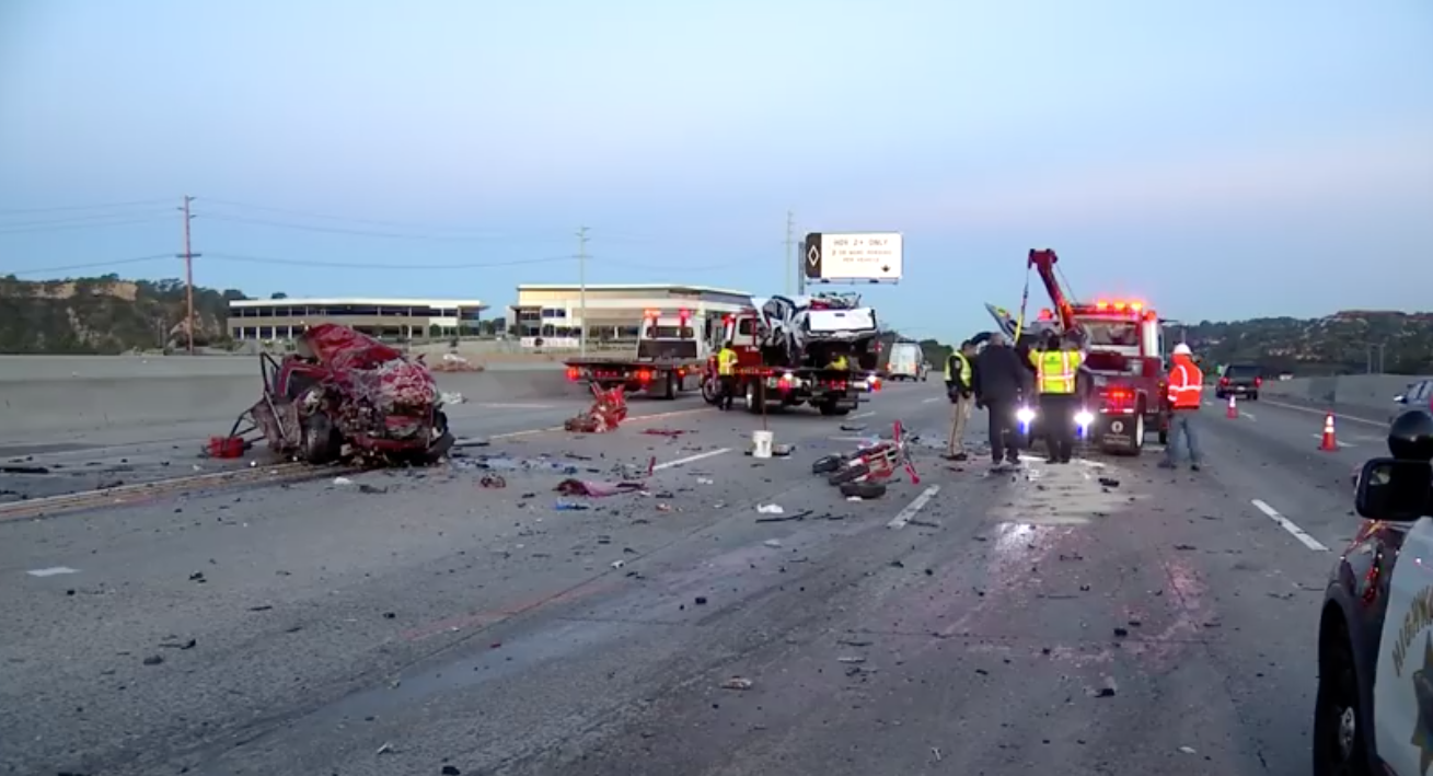 Un muerto y un herido tras fatal accidente en carretera de San Diego