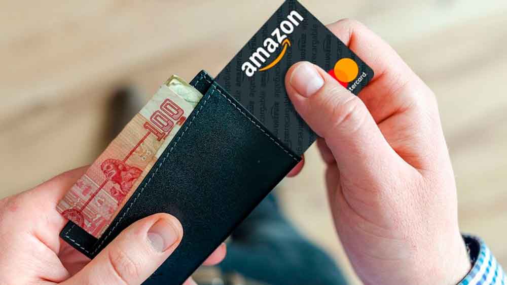 Amazon lanza en México su tarjeta de débito recargable