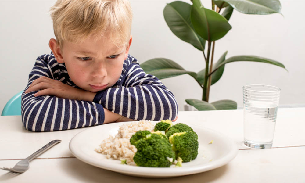 Entérate qué hacer si tu niño no quiere comer