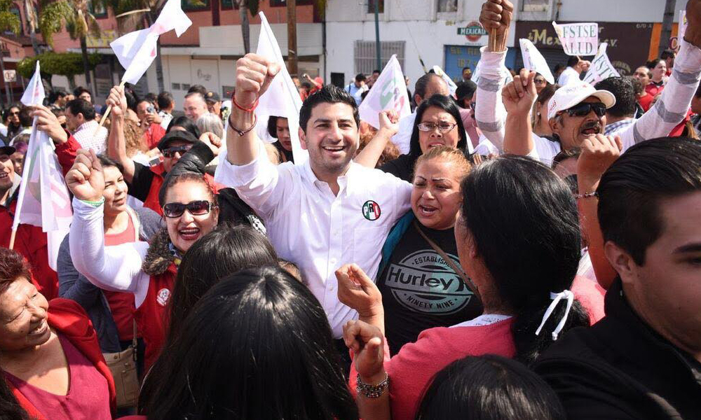 Avanza Arregui rumbo  a la victoria en Baja California