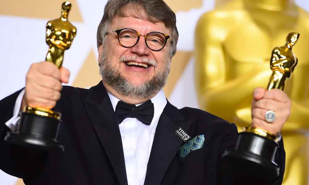 Guillermo del Toro realizará serie de terror para Netflix