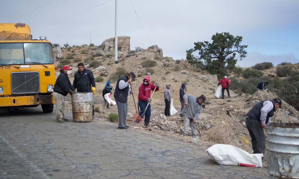Realizan intensa jornada de limpieza en La Rumorosa en Tecate