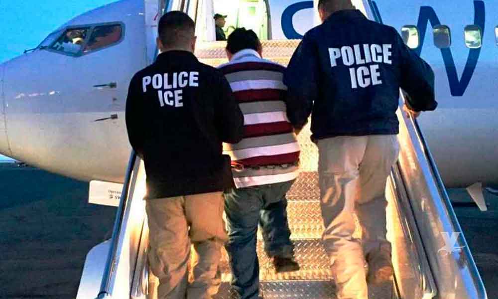 Inmigrante se suicida en el aeropuerto al ser deportado