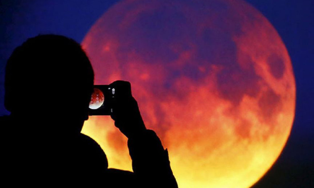 Mañana podrá verse el eclipse lunar más largo del siglo