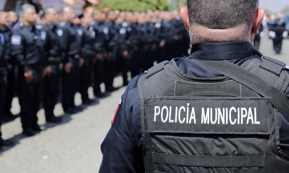 Denuncian a más de 3 mil  policías en Baja California