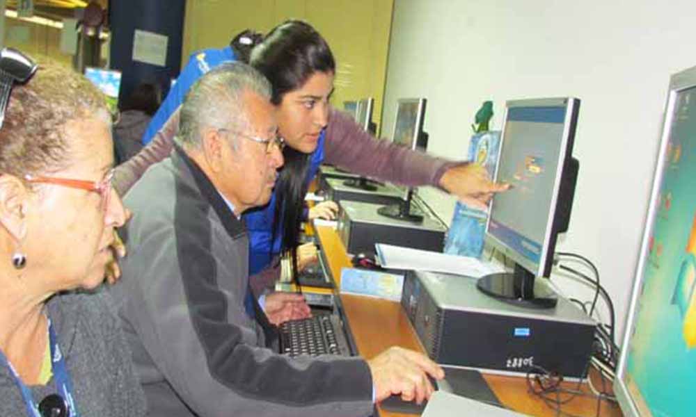 Impartirá UABC taller de computación para adultos mayores en Tijuana