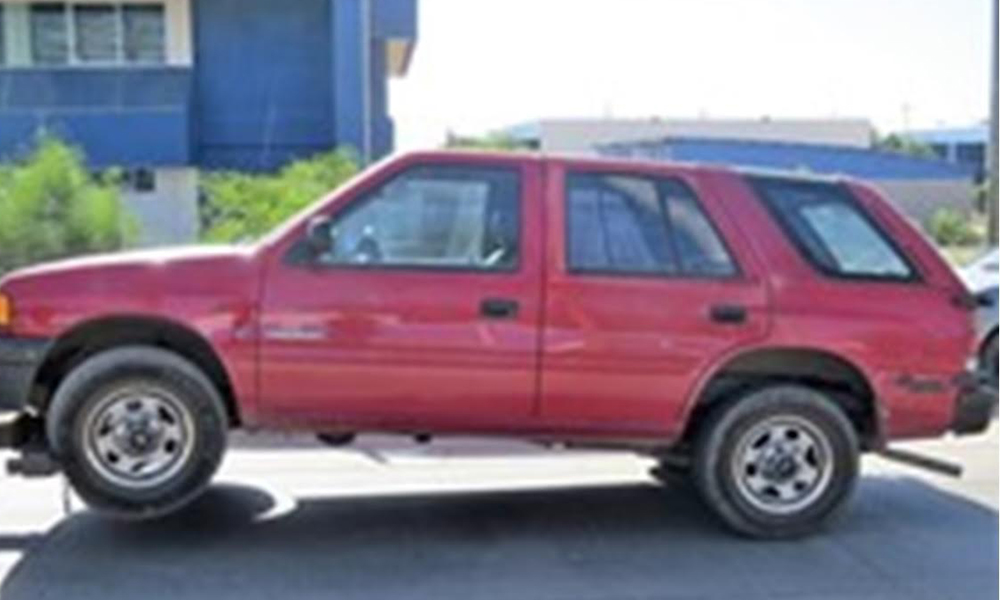 Recuperan vehículo con reporte de robo en Ensenada