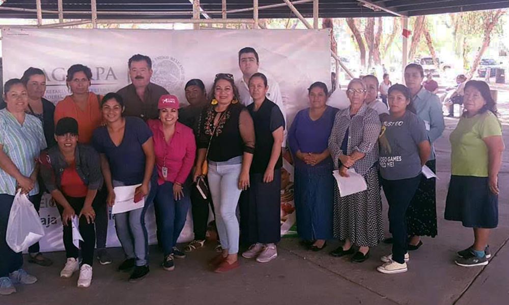 Entregan paquetes de autoconsumo de “EL Campo en Nuestras Manos 2018” en Mexicali