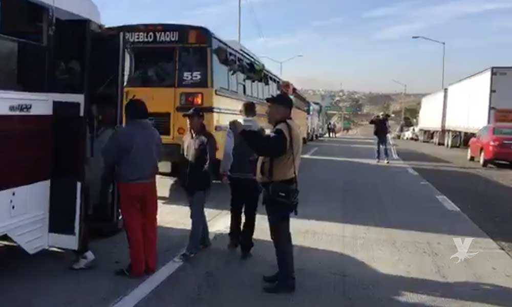 Nueve autobuses llegan a la ciudad de Tijuana con integrantes de la Caravana Migrante