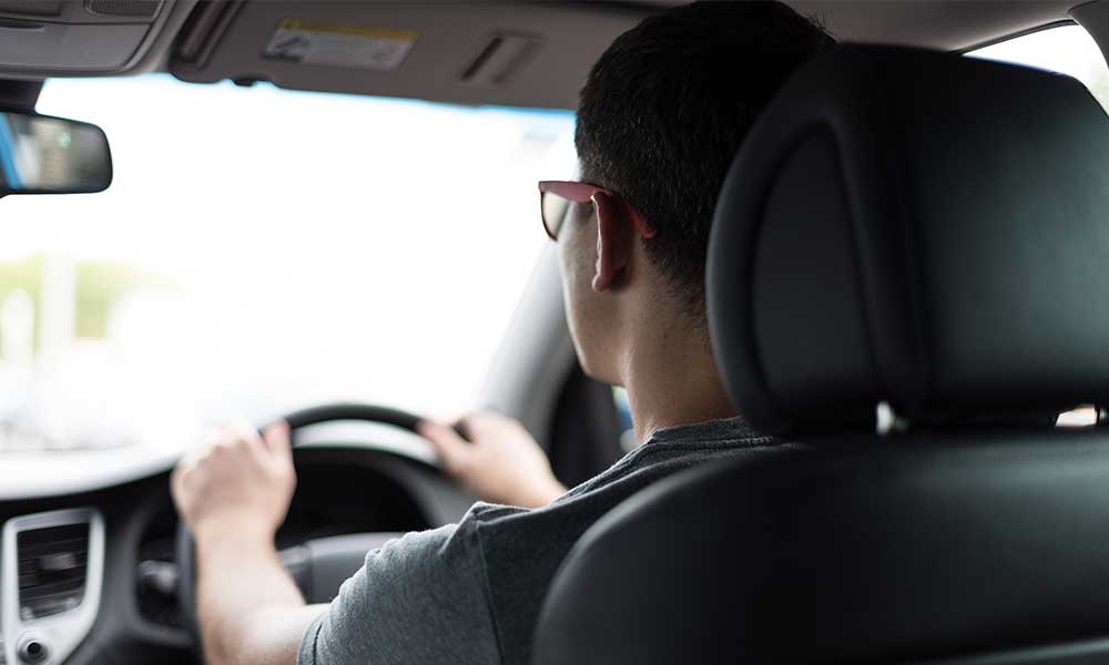 Consejos para cuidar la espalda al conducir