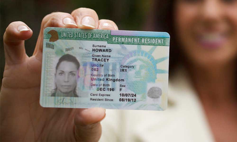 Facilitan a inmigrantes obtener la ‘Green Card’ al casarse con un estadounidense