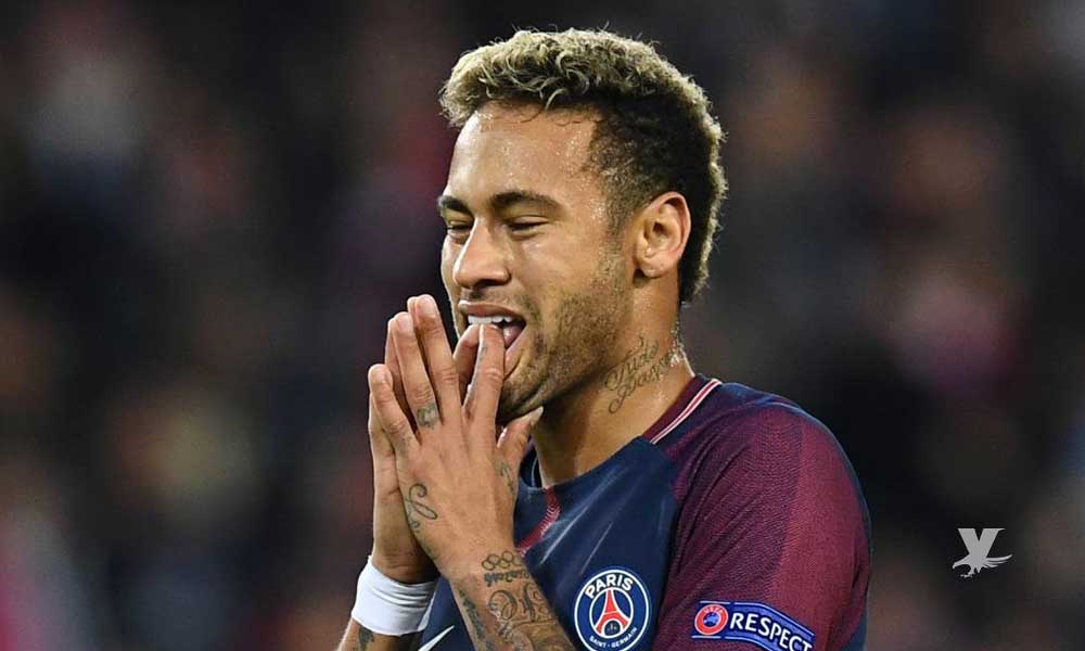 UEFA suspende tres partidos a Neymar por críticas al VAR