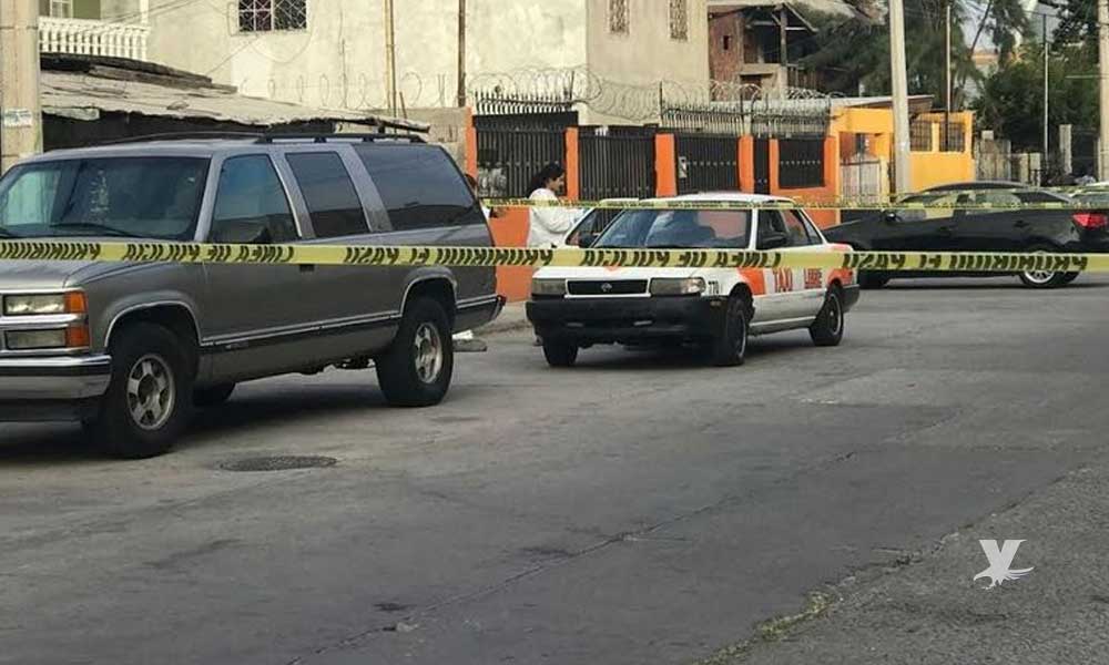 Taxista en Tijuana es detenido, traía una persona sin vida en la cajuela
