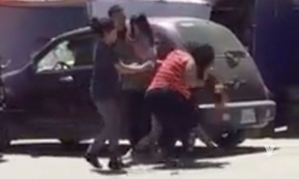 (VIDEO) Señoras se agarran a golpes en Villa del Campo