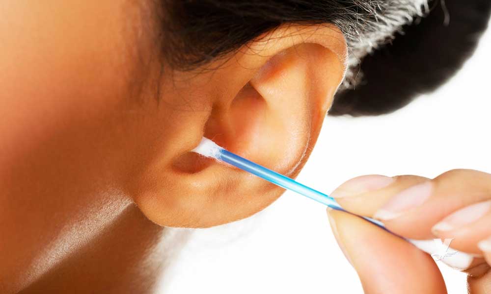 ¿Cuál es la forma correcta de limpiar los oídos?