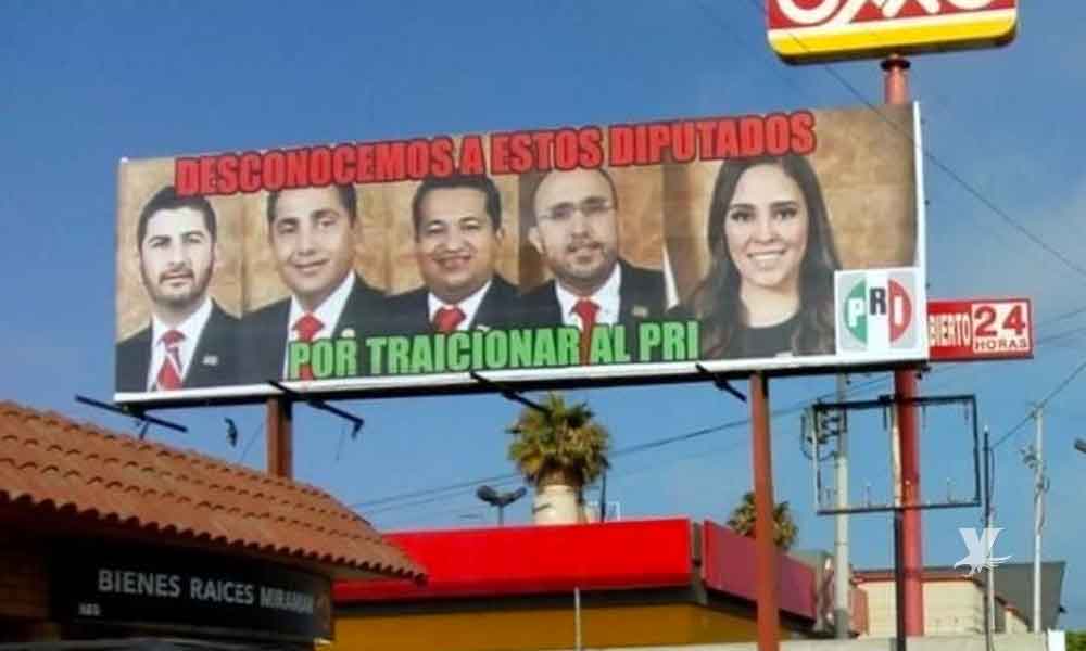 PRI exhibe en espectacular a sus diputados ‘traicioneros’ en Ensenada