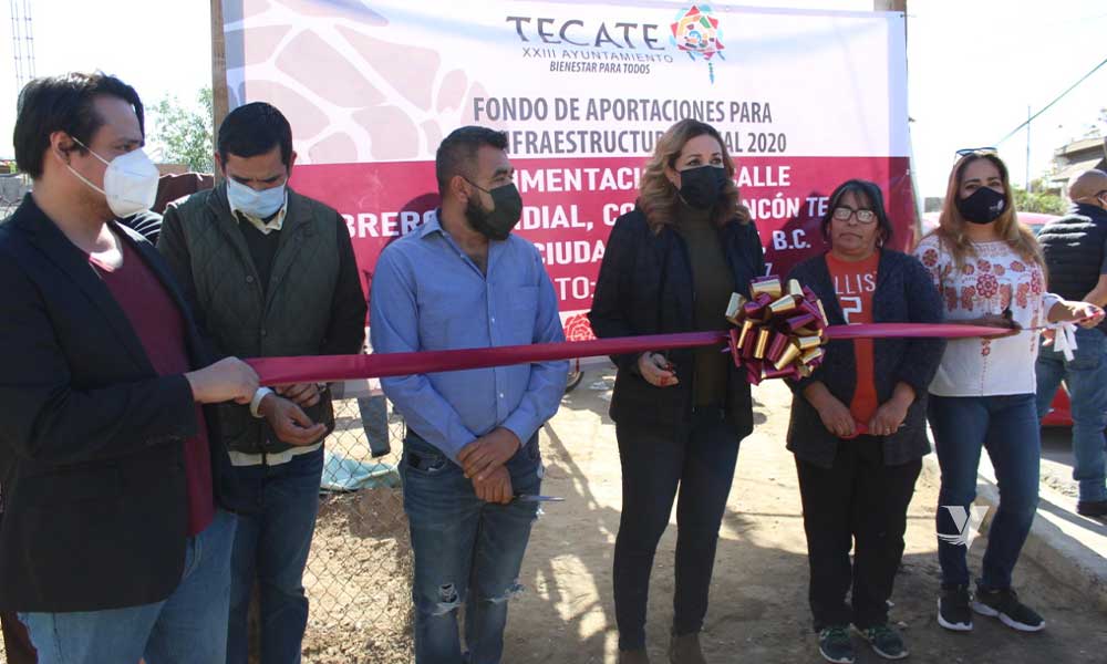 Inaugura  Zulema Adams Pereyra Trabajos De Pavimentación En Colonia Rincón